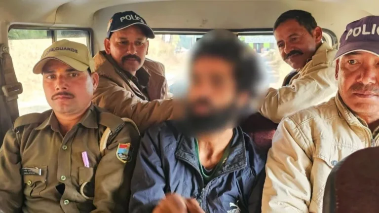 09_12_2024-almora_police_arrests_accused_23844817