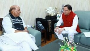 दिल्ली में सीएम धामी की रक्षा मंत्री से मुलाकात: सामरिक जरूरतों पर चर्चा, नंदा राजजात यात्रा मार्ग को लेकर भी रखा विशेष आग्रह