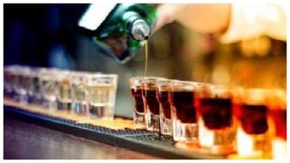 Uttarakhand News: 15 दिसंबर से शराब होगी और महंगी, एक्साइज ड्यूटी पर फिर लगेगा 12% VAT