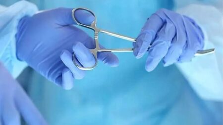 देहरादून के डॉक्टरों ने रचा इतिहास: कैंसर से नष्ट हुई जीभ को दोबारा बनाया