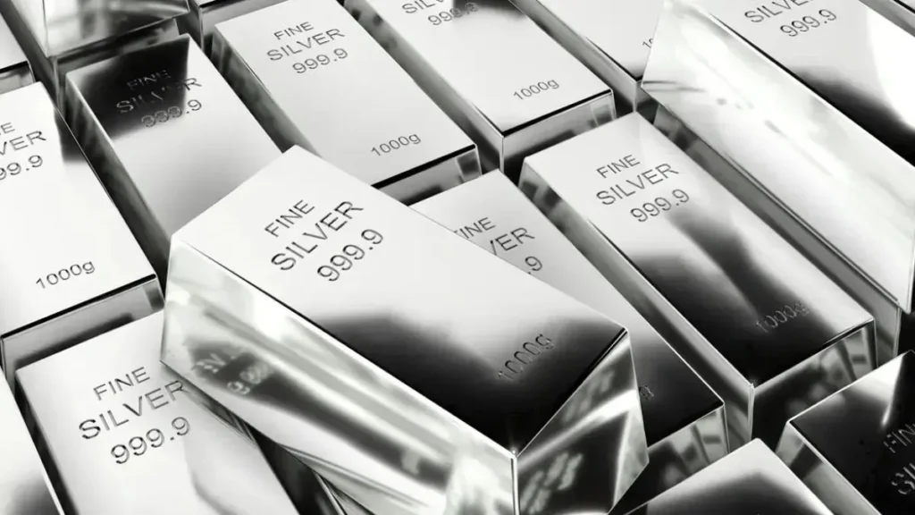 Silver Price Hike: बाप रे बाप! चांदी ने रचा इतिहास, ₹10 हजार तक उछाल; 2.60 लाख के पार पहुंची कीमत