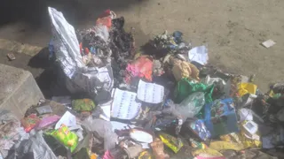 अल्मोड़ा: शॉर्ट सर्किट से परचून व सस्ते गल्ले की दुकान में आग, नकदी सहित करीब दो लाख का नुकसान