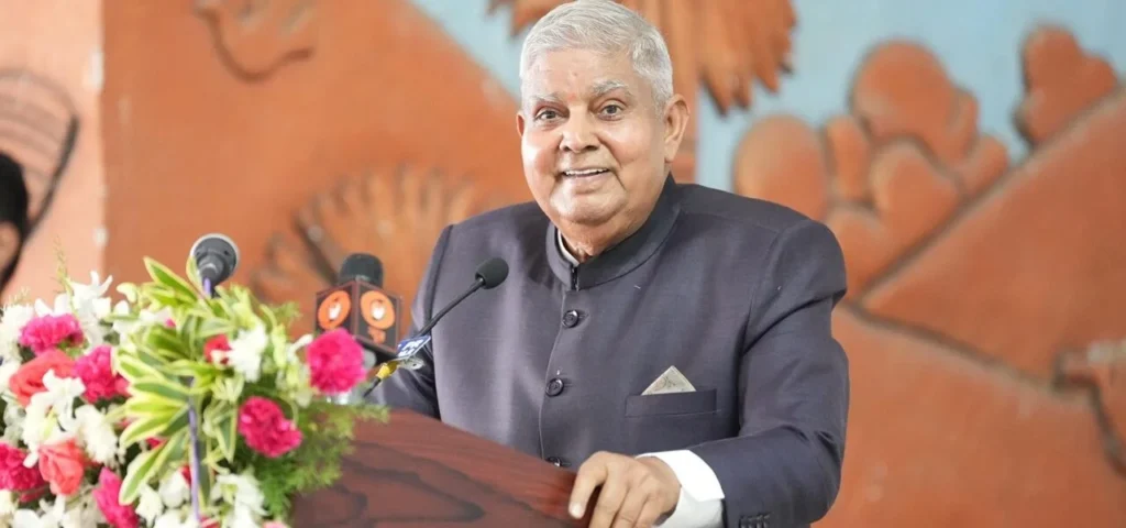 महाकाल की शरण में पूर्व उपराष्ट्रपति जगदीप धनखड़: भस्म आरती के बाद दिया मानवता और भाईचारे का बड़ा संदेश