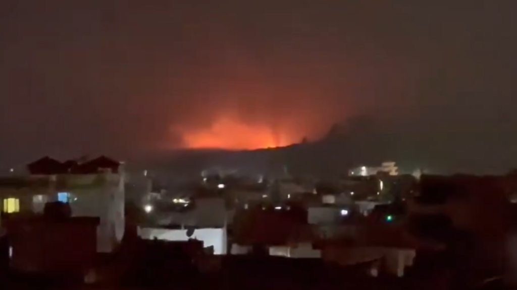 अफगान-पाक सीमा पर भीषण तनाव: काबुल के अस्पताल पर एयरस्ट्राइक का आरोप, 400 की मौत से दहला अफगानिस्तान