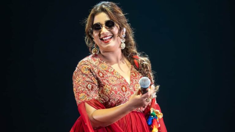 20250328113741_Shreya-Ghoshal-to-make-a-stop-in-Mumbai-as-a-part-of-her-All-Hearts-Tour